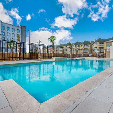 La Quinta Inn & Suites By Wyndham Galveston West Seawall Exterior foto