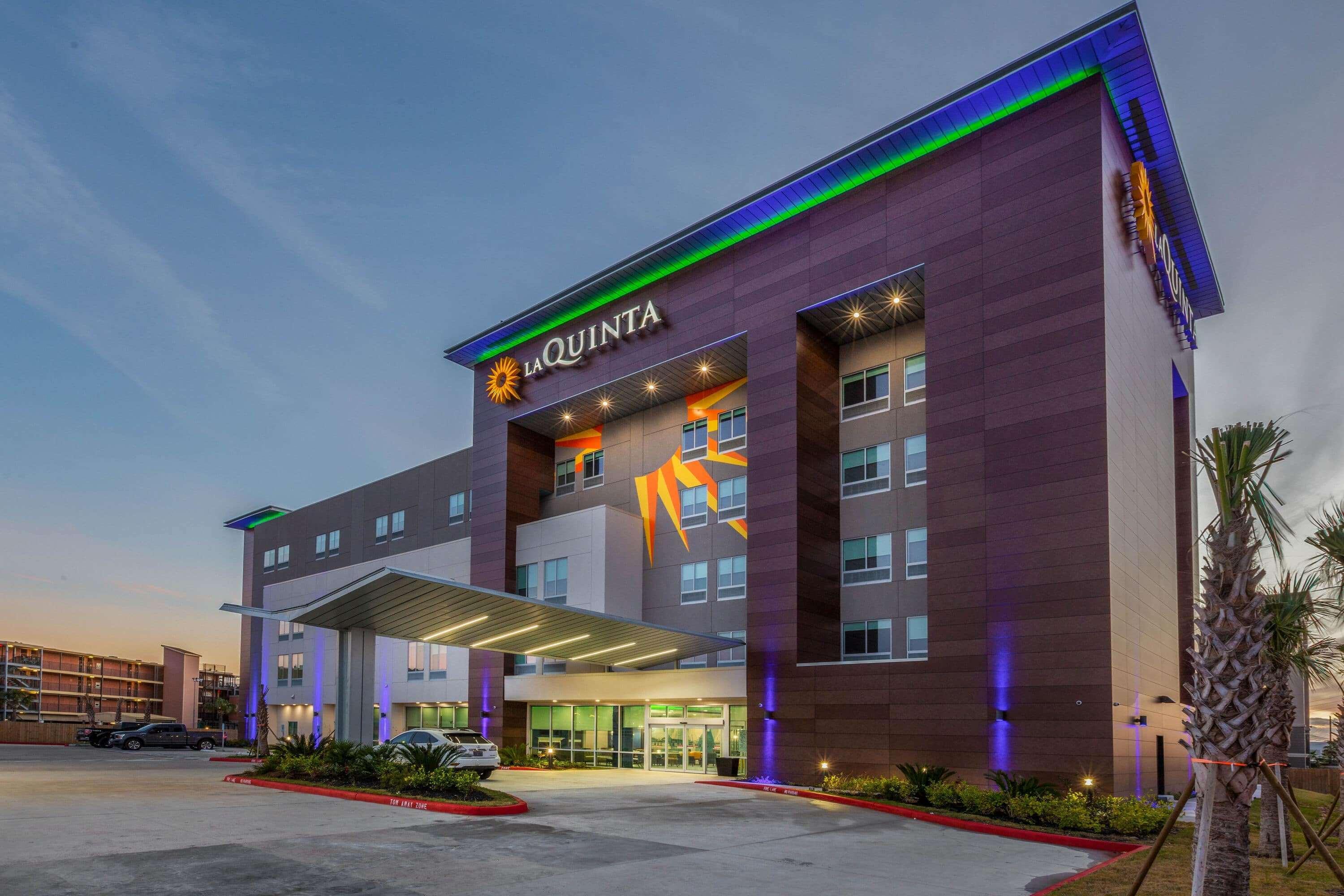 La Quinta Inn & Suites By Wyndham Galveston West Seawall Exterior foto